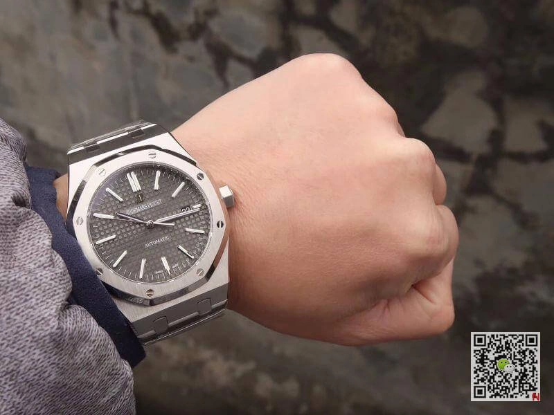 Audemars Piguet Royal Oak 15400ST.OO.1220ST.04 JF Factory 1:1 Best Edition Replica Watch Swiss ETA3120
